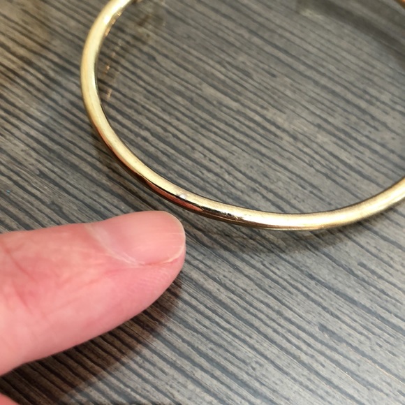 MELINDA MARIA Heart & Arrow Cuff Bracelet - Picture 5 of 14